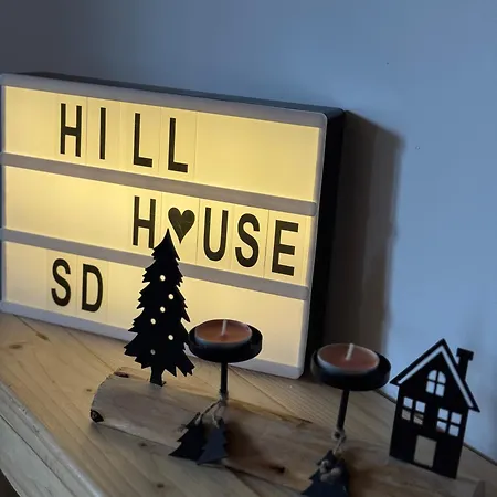 Hill House Sd Villa